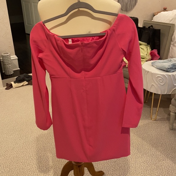 NEVER WORN off the shoulder hot pink mini dress XS - Picture 2 of 3